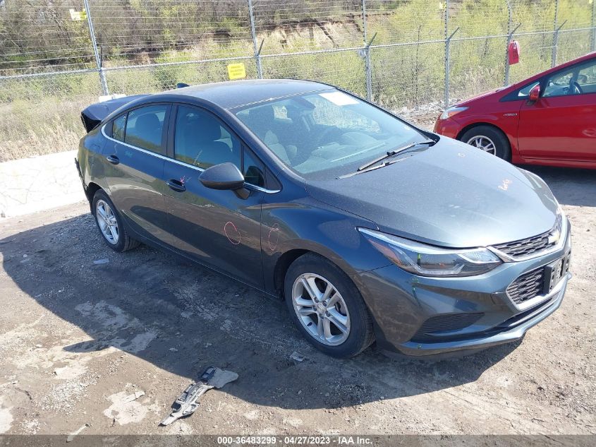2018 CHEVROLET CRUZE LT - 1G1BE5SM6J7181839