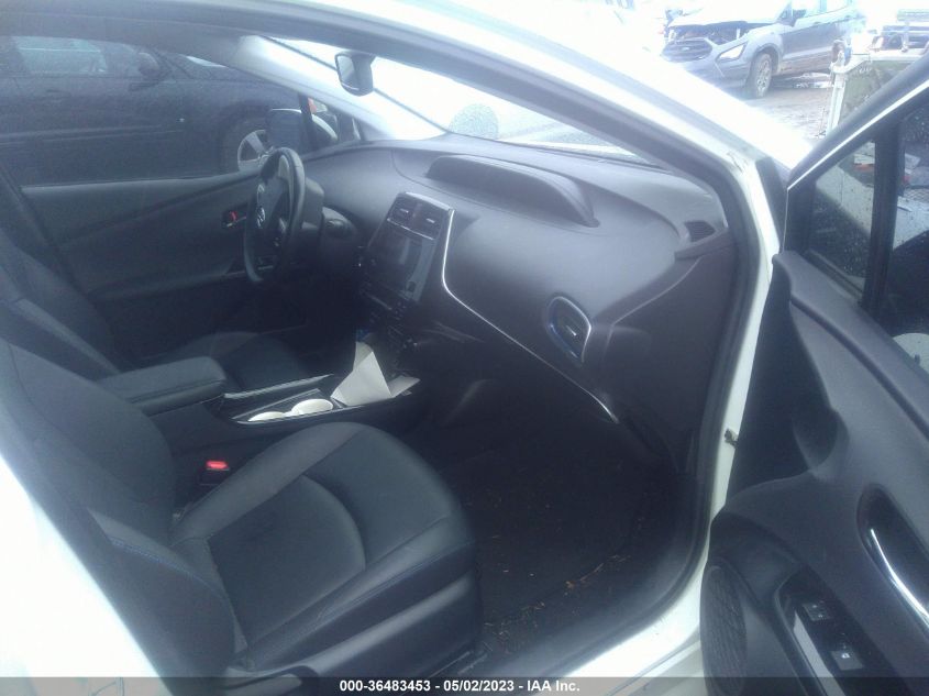 2016 TOYOTA PRIUS FOUR - JTDKARFU7G3011851