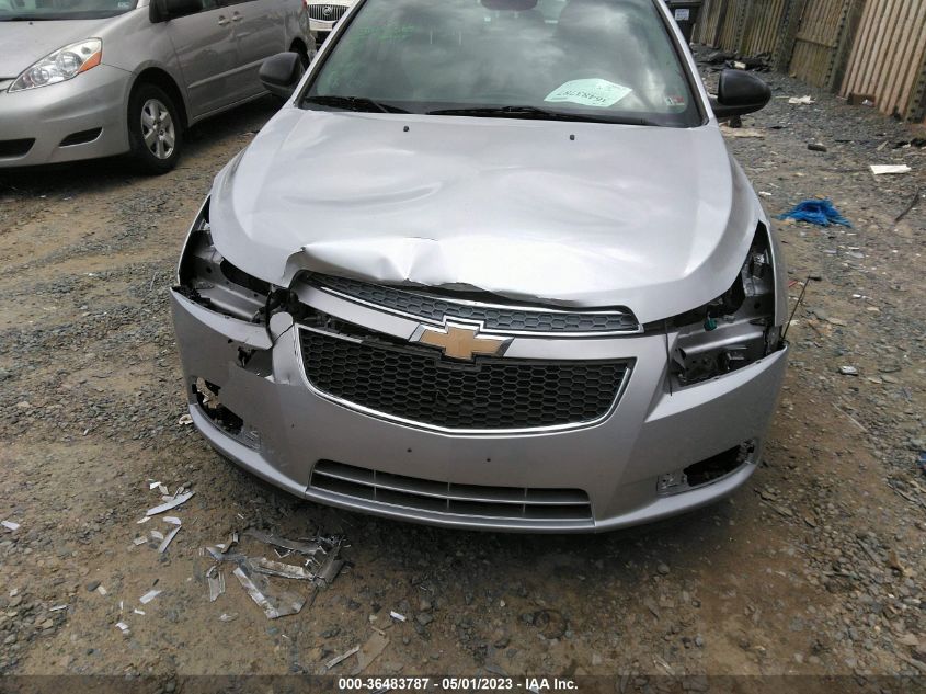 2014 CHEVROLET CRUZE LS - 1G1PA5SG0E7215095
