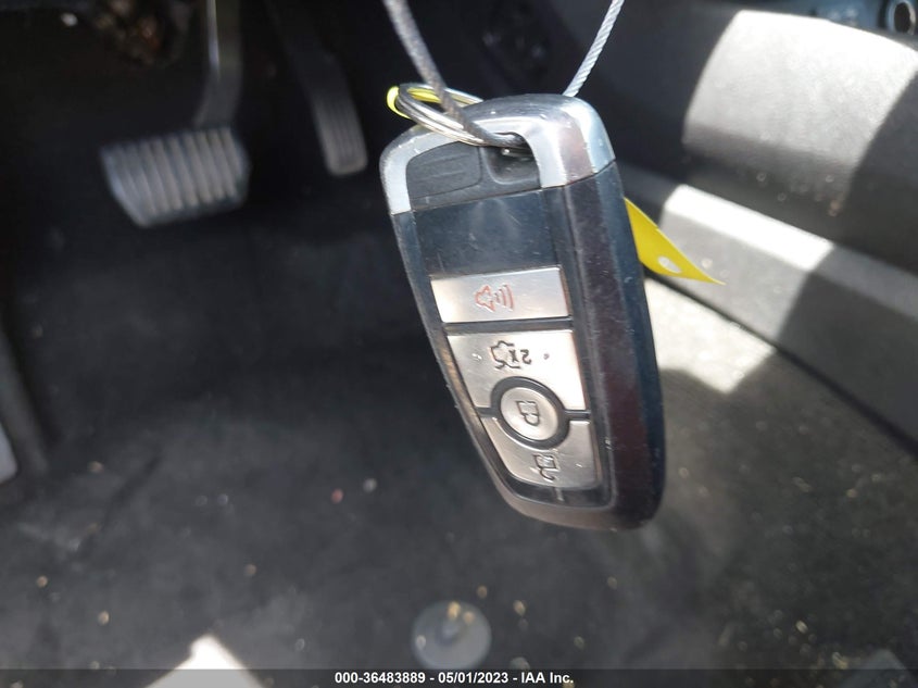VIN 3FA6P0LU8KR261647 2019 FORD FUSION HYBRID SE