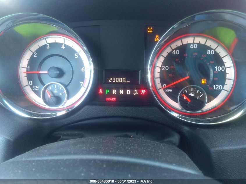 2017 DODGE GRAND CARAVAN SXT - 2C4RDGCG6HR573595