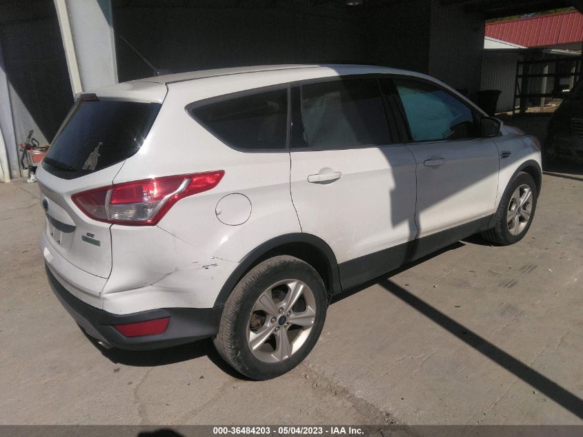 2016 FORD ESCAPE SE - 1FMCU0GX7GUA03657