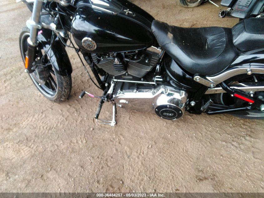 2015 HARLEY-DAVIDSON FXSB BREAKOUT - 1HD1BFV1XFB036924