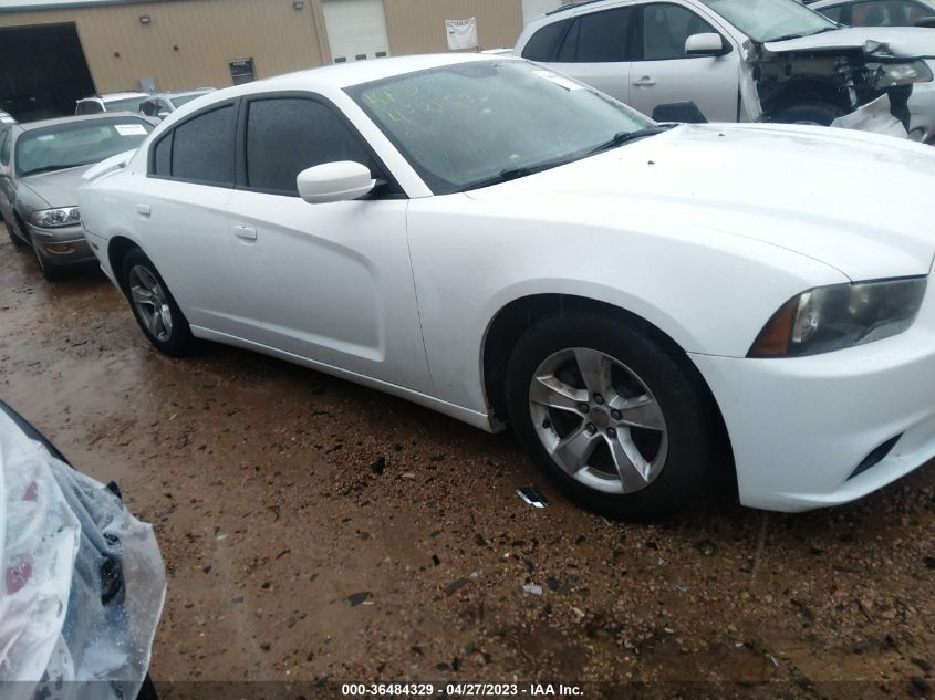 VIN 2C3CDXBG3DH670748 2013 DODGE CHARGER no.1