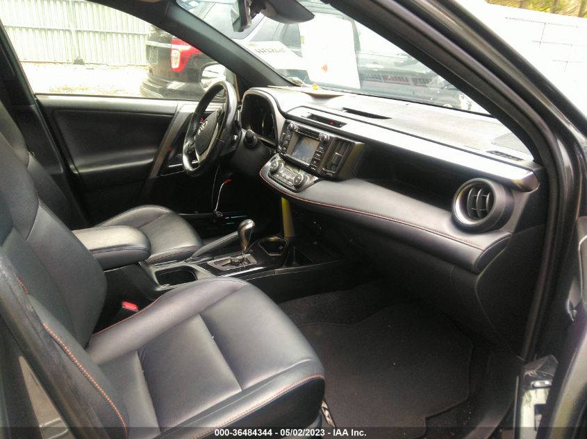 2018 TOYOTA RAV4 SE - JTMJFREV8JD254755
