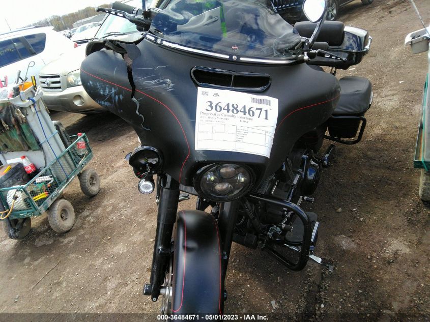 2015 HARLEY-DAVIDSON FLHXS STREET GLIDE SPECIAL - 1HD1KRM13FB619189