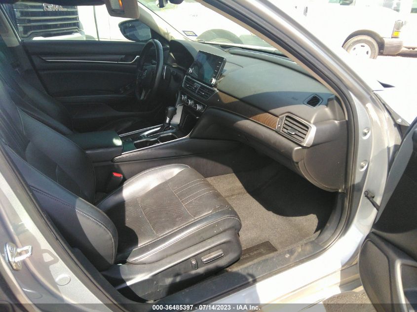 2018 HONDA ACCORD SEDAN TOURING 1.5T - 1HGCV1F9XJA092189