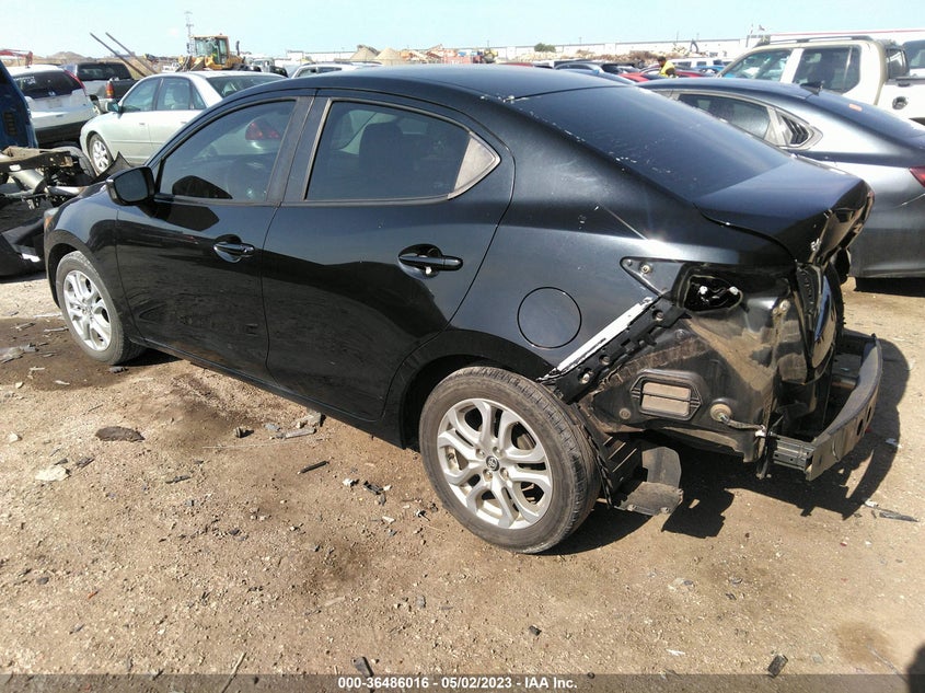 VIN 3MYDLBYV2HY182260 2017 TOYOTA YARIS IA