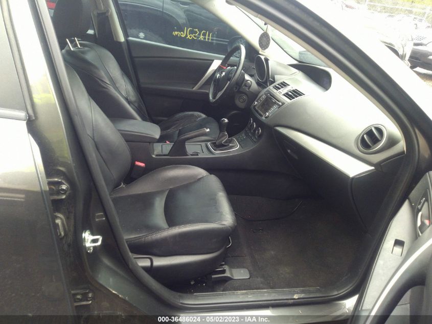 2013 MAZDA MAZDA3 I GRAND TOURING - JM1BL1W76D1805575