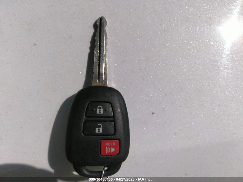 2014 TOYOTA RAV4 XLE - JTMRFREV1ED047486