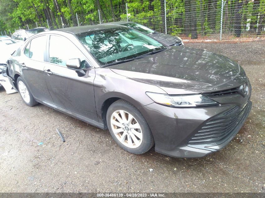 2018 TOYOTA CAMRY LE/SE/XLE/L - 4T1B11HK7JU642416