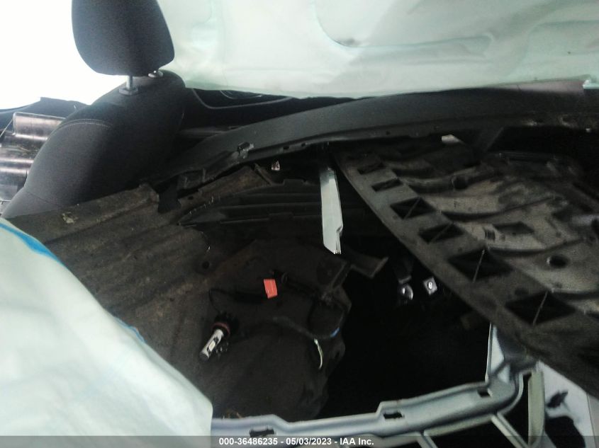 2017 NISSAN ROGUE SV - KNMAT2MV0HP564103