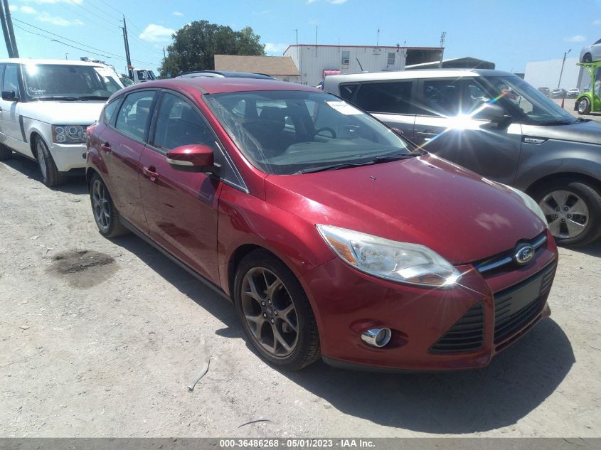 VIN 1FADP3K24DL260120 2013 FORD FOCUS no.1