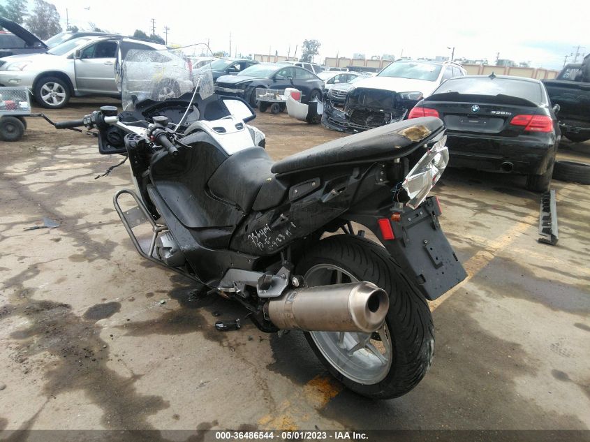 2013 BMW R1200 RT - WB1044004DZW23115