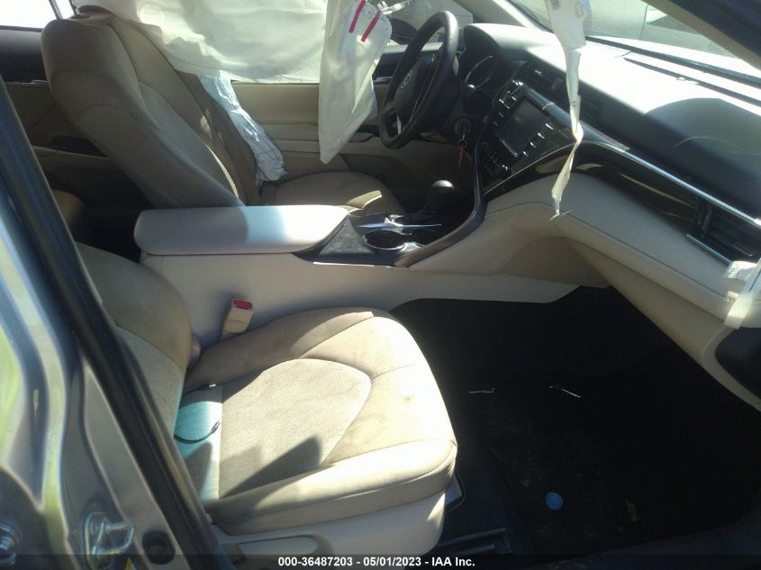 2018 TOYOTA CAMRY LE/SE/XLE/L - 4T1B11HK5JU032773