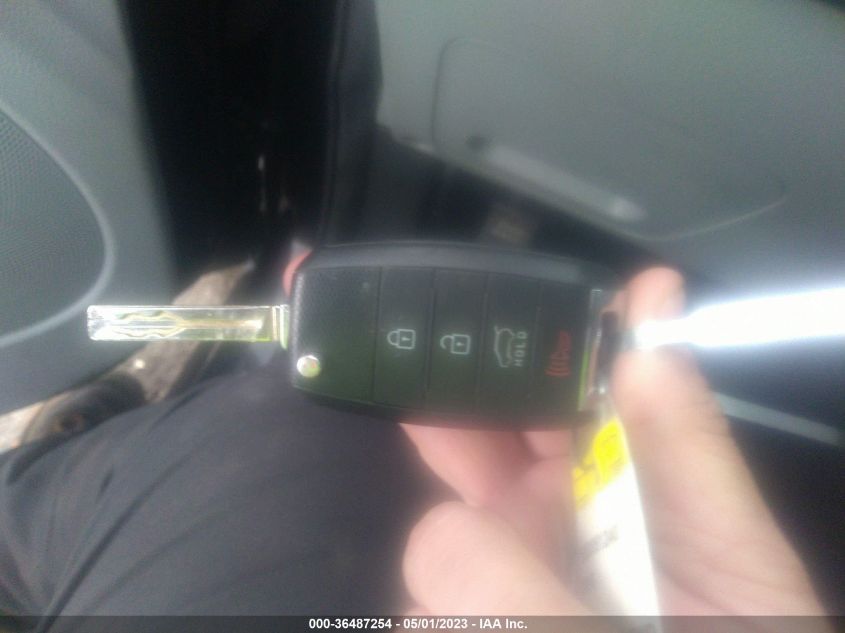 2015 KIA SORENTO LX - 5XYKT4A71FG589338
