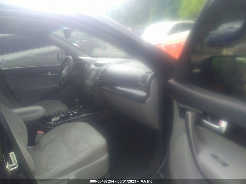 2015 KIA SORENTO LX - 5XYKT4A71FG589338
