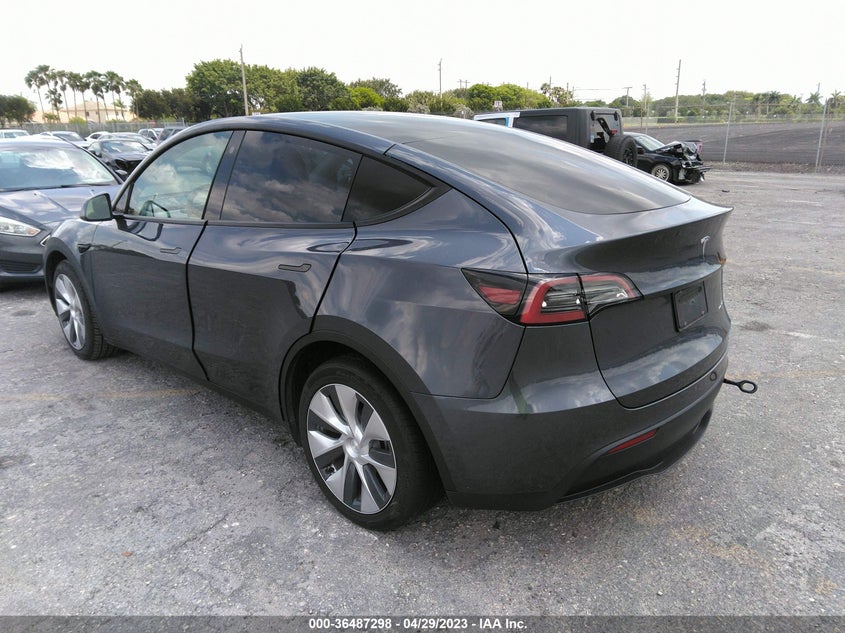 VIN 7SAYGDEE2NF443157 2022 TESLA MODEL Y LONG RANGE