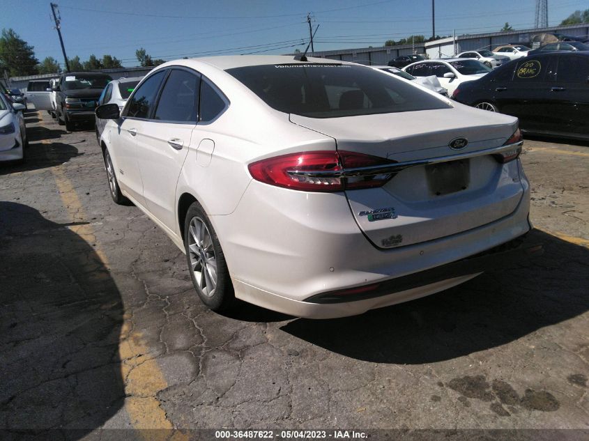 2018 FORD FUSION ENERGI SE - 3FA6P0PU4JR106652