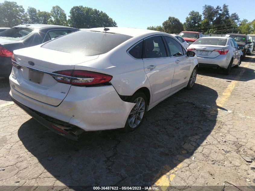 2018 FORD FUSION ENERGI SE - 3FA6P0PU4JR106652