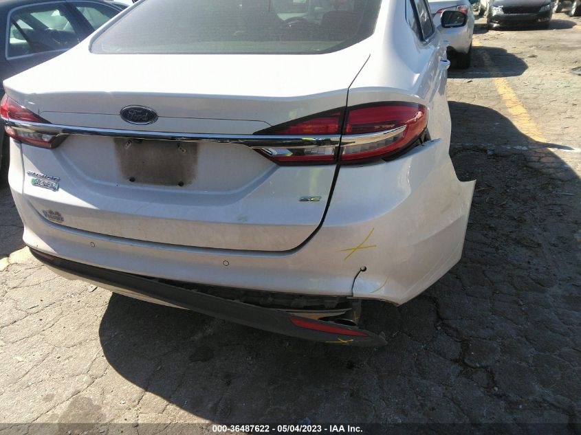 2018 FORD FUSION ENERGI SE - 3FA6P0PU4JR106652