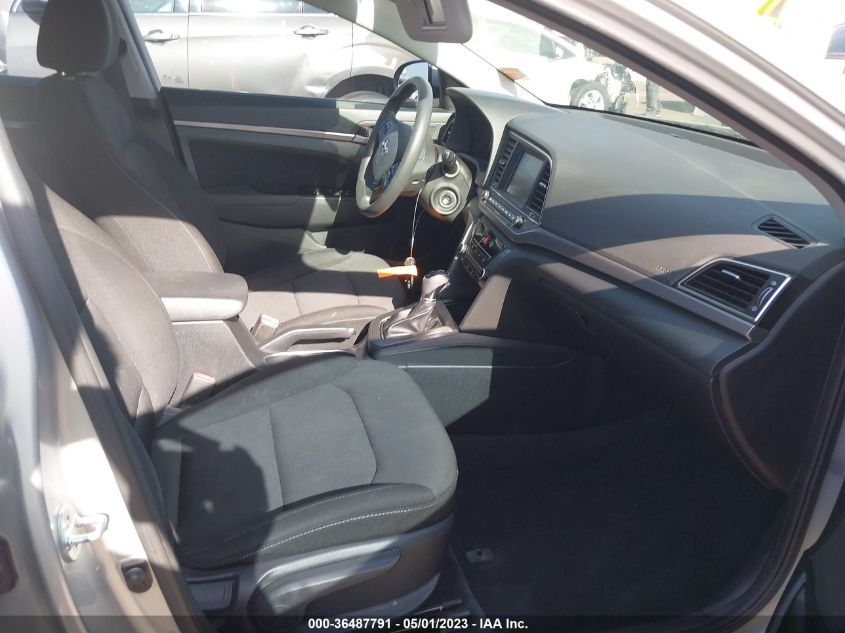 2018 HYUNDAI ELANTRA SEL - 5NPD84LF6JH226419