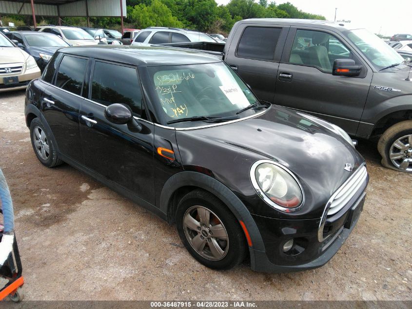 2015 MINI COOPER HARDTOP 4 DOOR - WMWXS5C52FT832666
