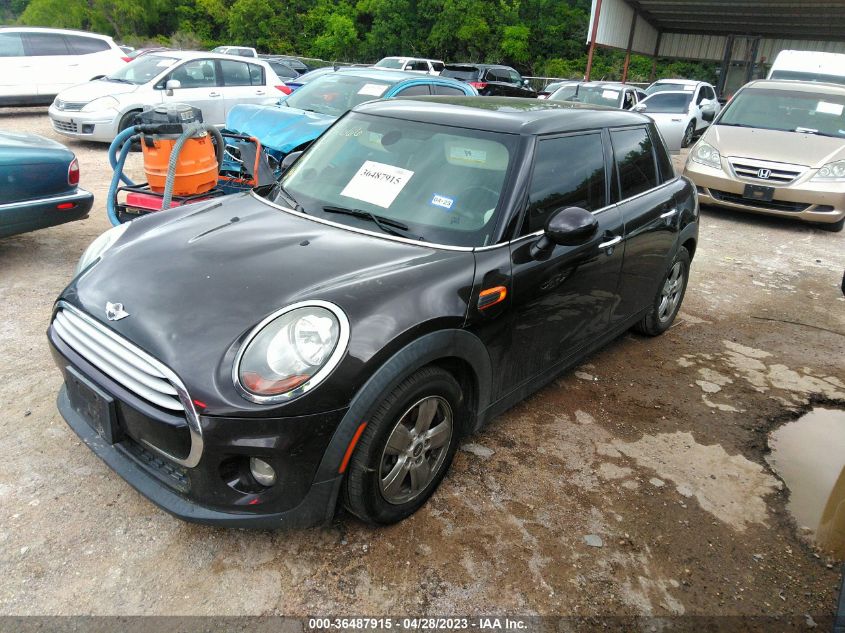 2015 MINI COOPER HARDTOP 4 DOOR - WMWXS5C52FT832666