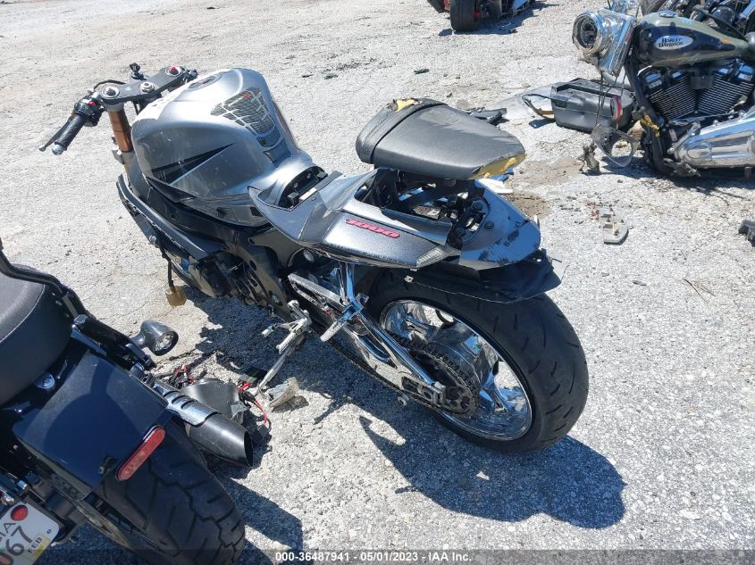 2006 SUZUKI GSX-R1000 - JS1GT76A062111198