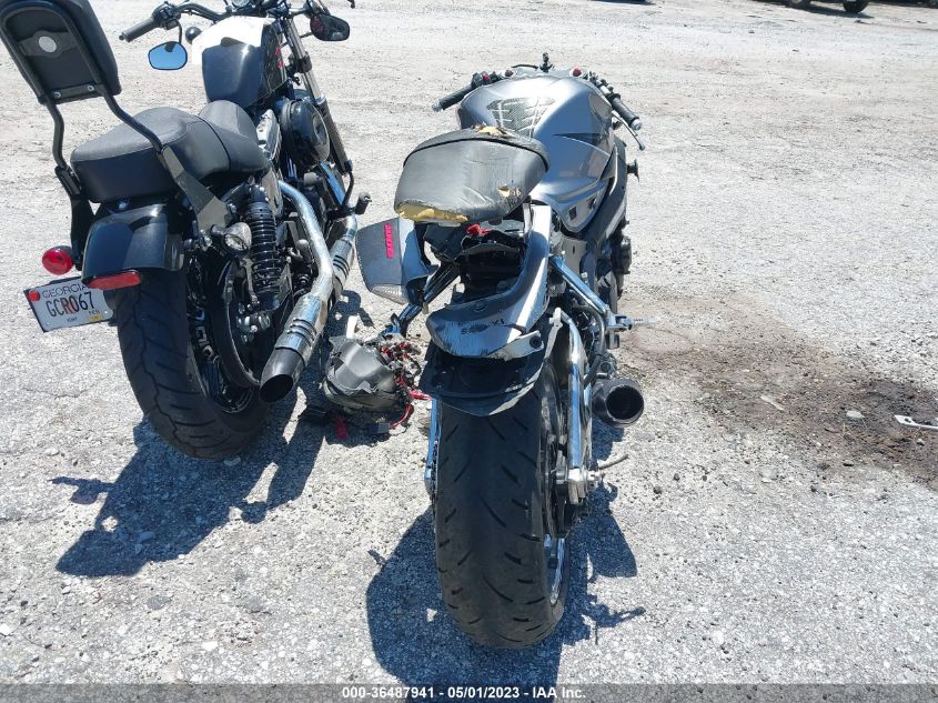 2006 SUZUKI GSX-R1000 - JS1GT76A062111198
