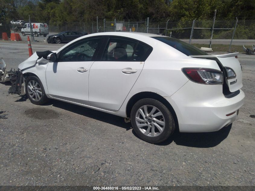 2013 MAZDA MAZDA3 I GRAND TOURING - JM1BL1WP1D1809307