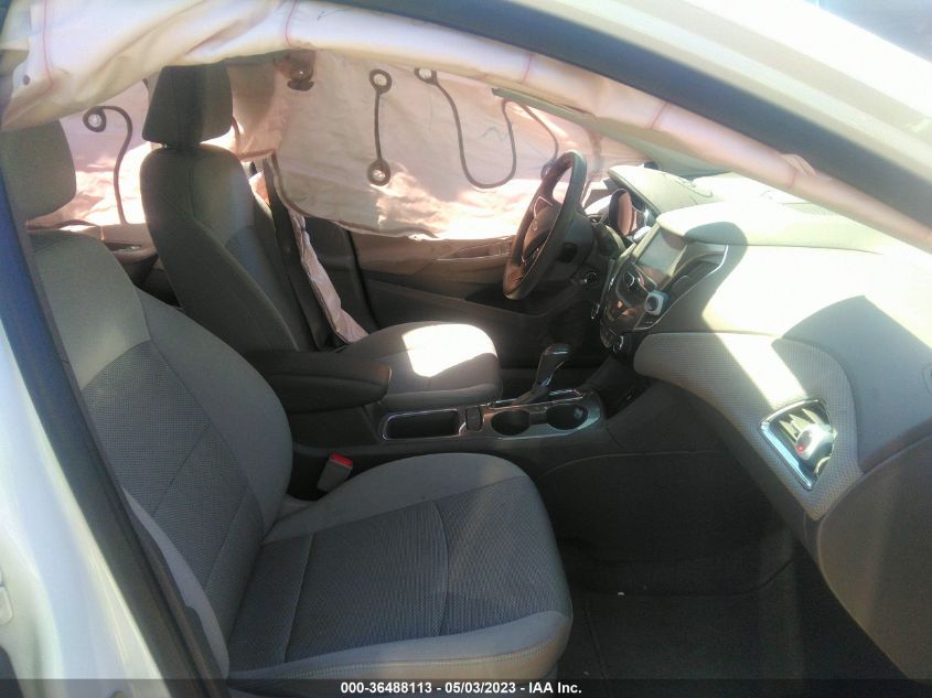 2018 CHEVROLET CRUZE LT - 1G1BE5SM9J7156272