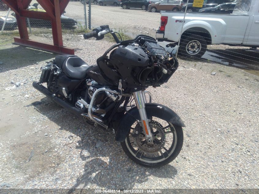 2018 HARLEY-DAVIDSON FLTRX ROAD GLIDE - 1HD1KHC12JB651569