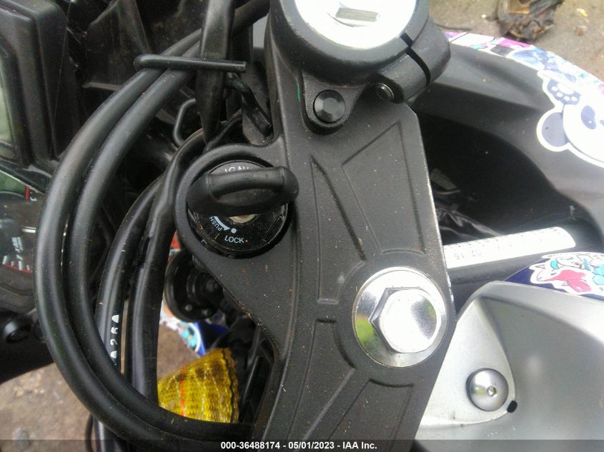 2015 YAMAHA YZFR3 MH3RH06Y2FK004286
