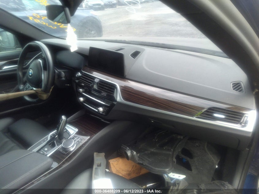 VIN WBAJR7C03LCD98984 2020 BMW 5 SERIES 530I XDRIVE