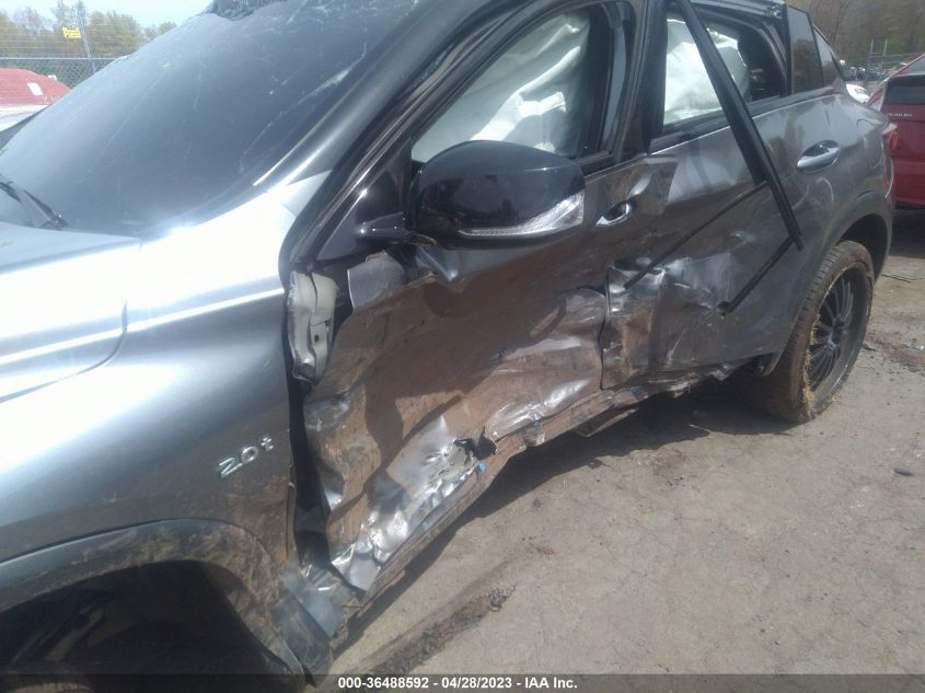 2018 INFINITI QX30 PREMIUM - SJKCH5CR0JA046787