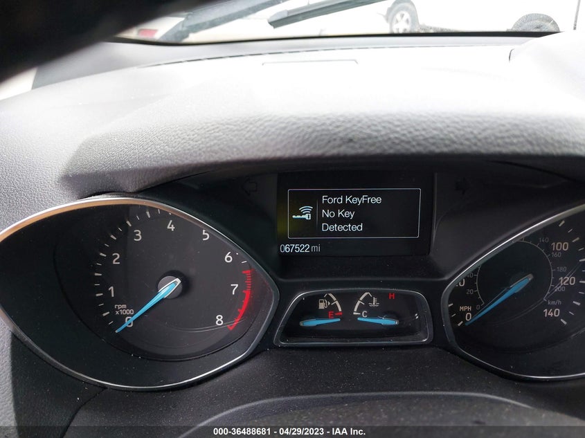 VIN 1FMCU0HD2KUB56508 2019 FORD ESCAPE SEL