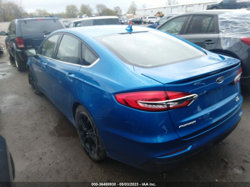 3FA6P0HD2LR165829 2020 FORD FUSION, photo no. 3