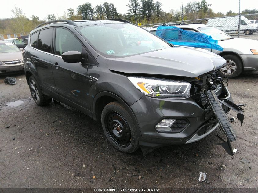 2017 FORD ESCAPE SE - 1FMCU9G90HUC40918