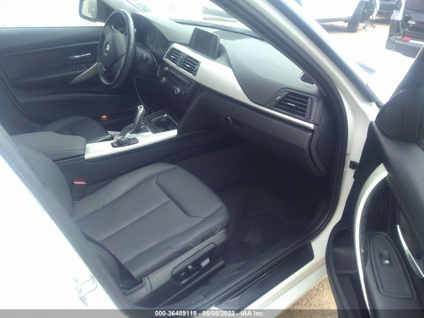 2014 BMW 3 SERIES 320I - WBA3B1C57EP679927