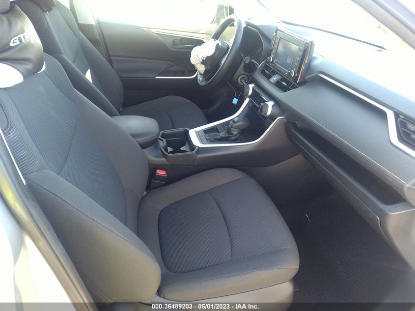 VIN JTMH1RFV3MD062949 2021 TOYOTA RAV4 LE