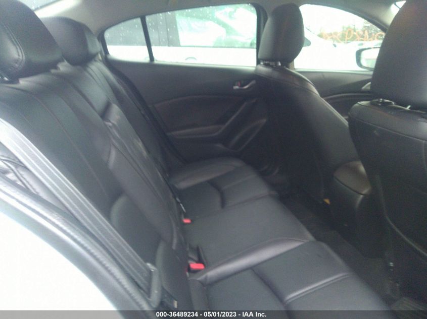 2018 MAZDA MAZDA3 4-DOOR TOURING 3MZBN1V32JM206225