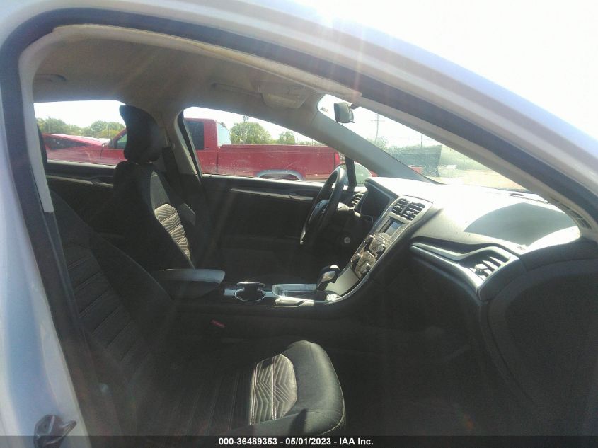 2016 FORD FUSION SE - 1FA6P0H70G5108256
