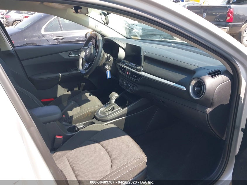 VIN 3KPF24AD3ME368554 2021 KIA FORTE LXS