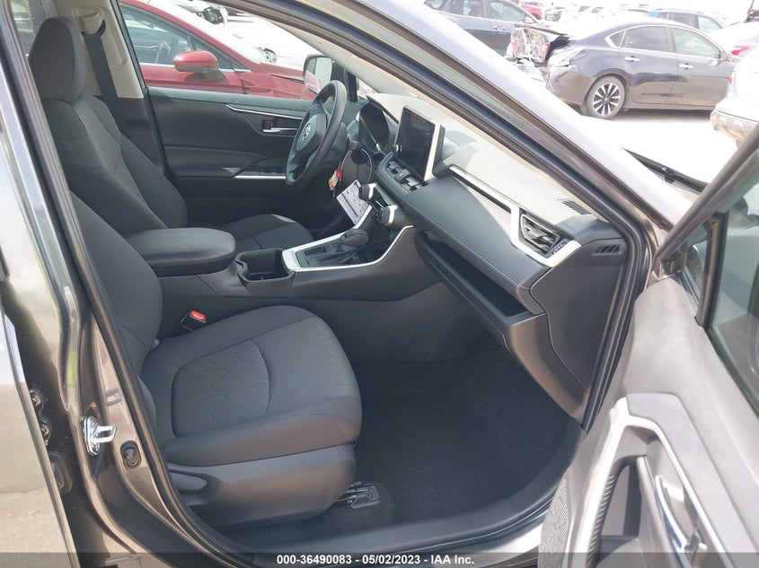 VIN 2T3W1RFV8PC218919 2023 TOYOTA RAV4 XLE