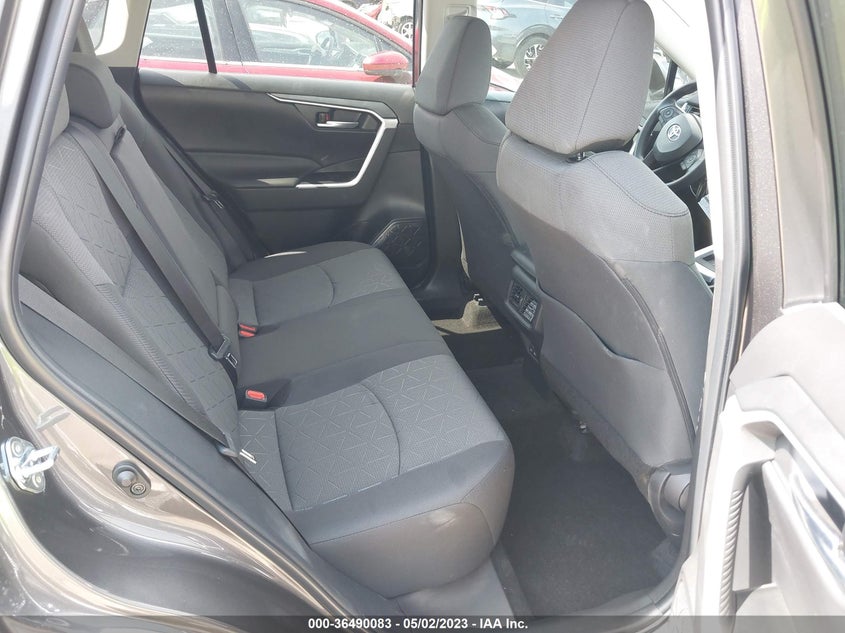 VIN 2T3W1RFV8PC218919 2023 TOYOTA RAV4 XLE