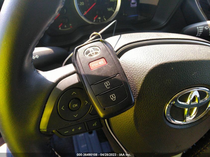 2022 TOYOTA COROLLA CROSS LE - 7MUBAAAG2NV021739