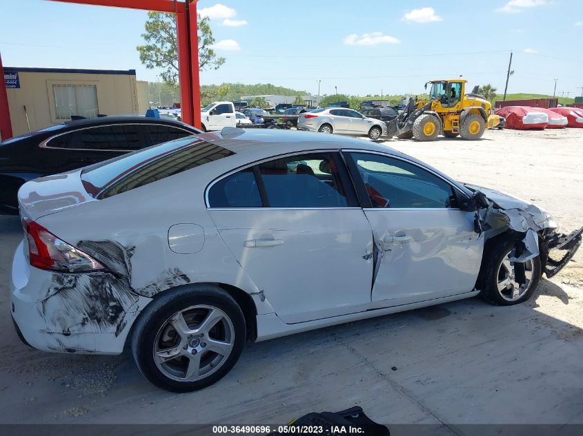 2013 VOLVO S60 T5 - YV1612FS7D2182926