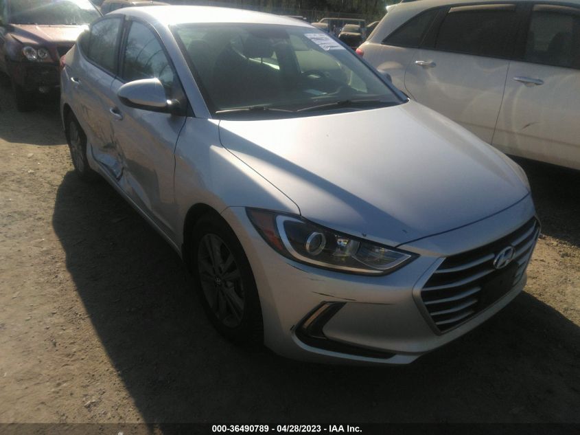 2017 HYUNDAI ELANTRA SE - 5NPD84LF4HH078393