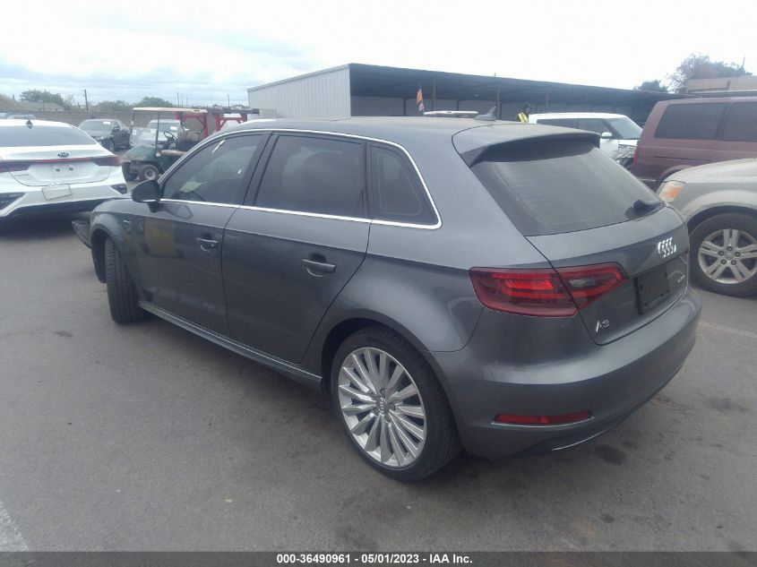 2016 AUDI A3 E-TRON PREMIUM PLUS - WAUTPBFF0GA112766